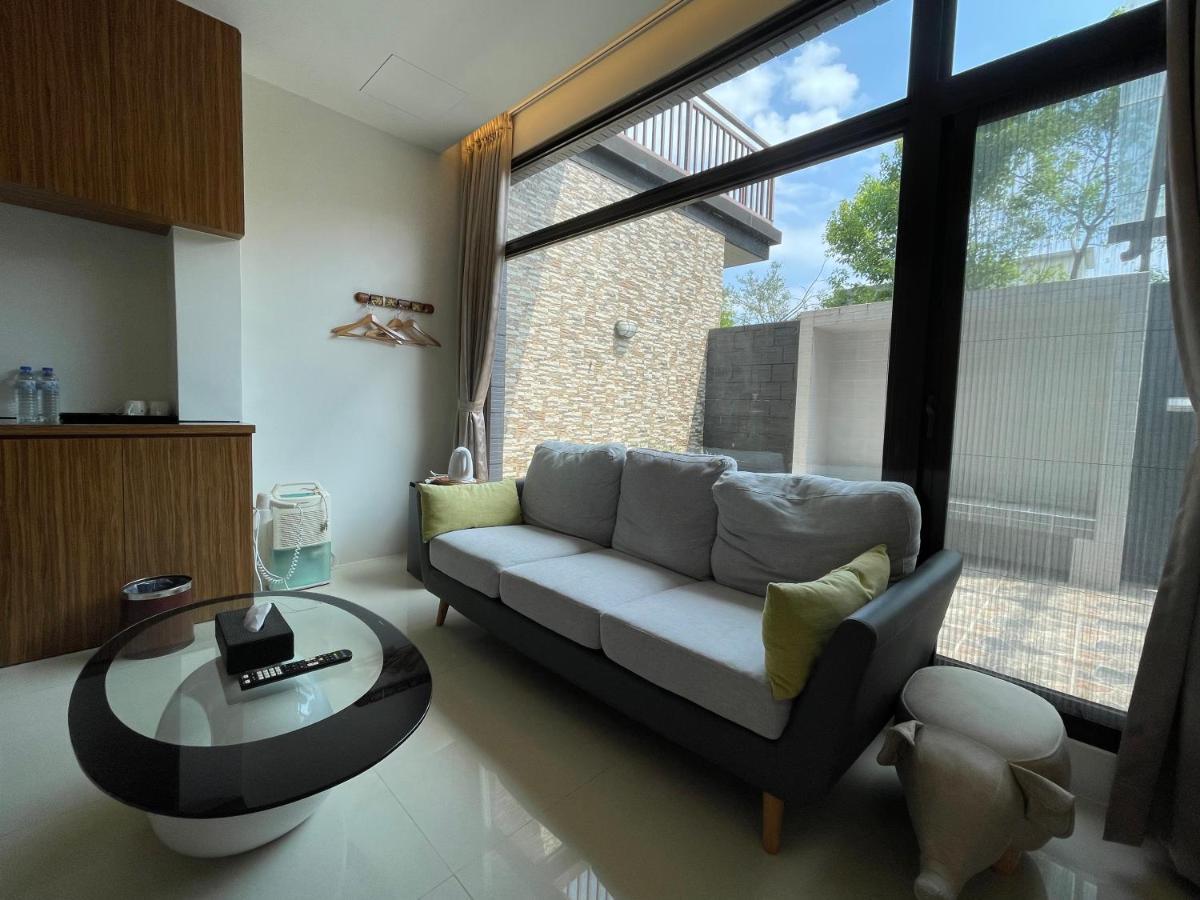 Jabez II Apartment Jiaoxi Bagian luar foto